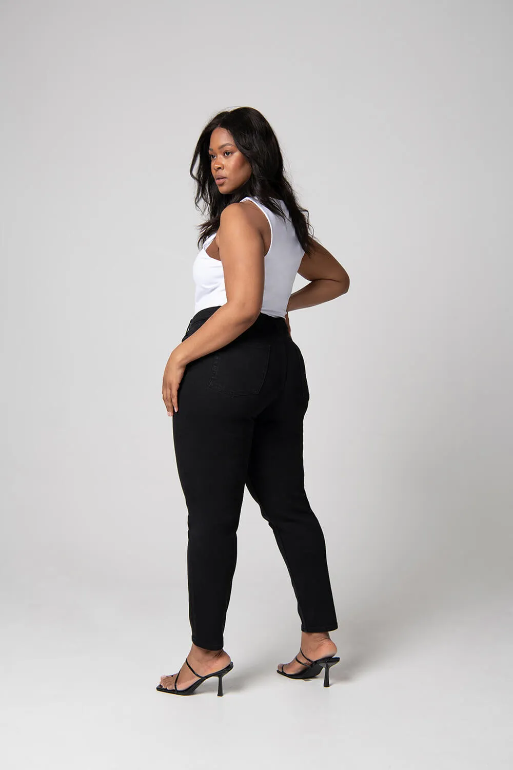 Curve Slim Fit Mom Jeans - Black