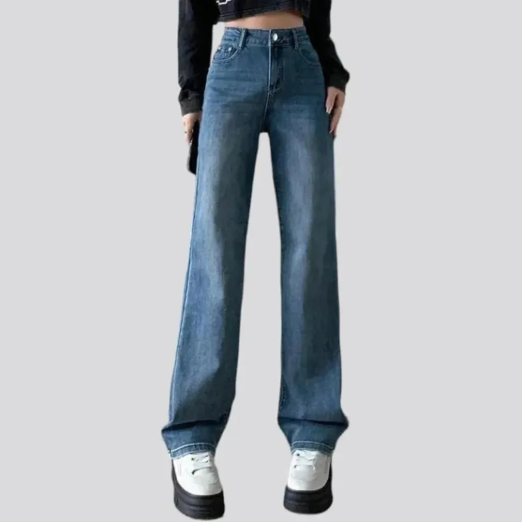 Wide-leg floor-length jeans for women